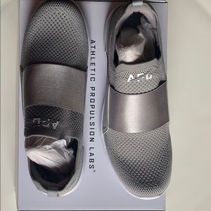 NWB - APL Athletic Propulsion Labs Techloom Bliss